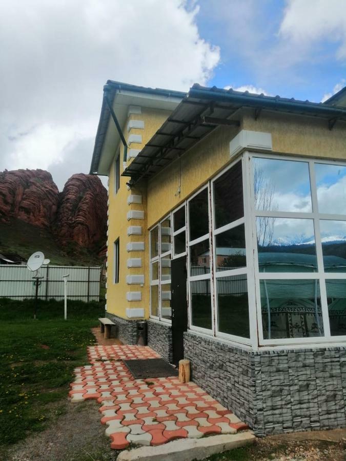 Emir Hotel Dzhetyoguz Buitenkant foto